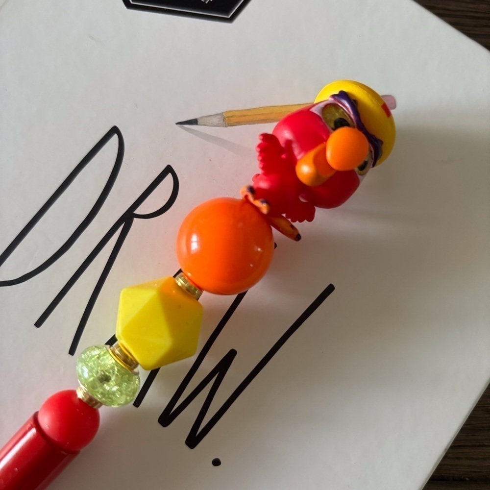 Disney Doorables: Aladdin: Iago handmade beaded pen